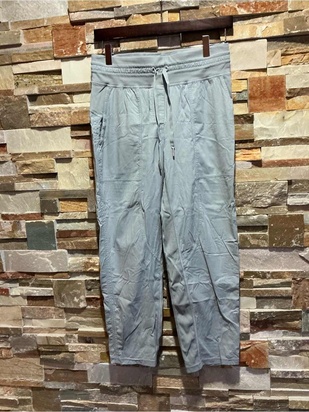 lululemon athletica Stripped Pants with Pockets 25”- Cinched Leg